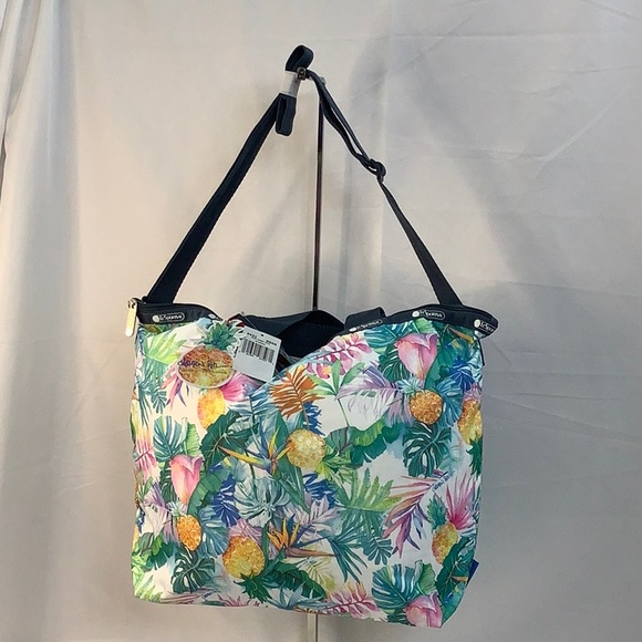 Lesportsac Handbags - NWT- Lesportsac-Tote